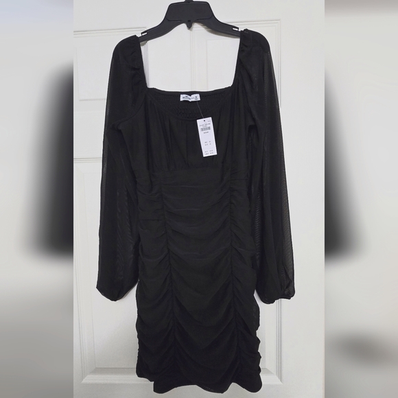 Little Black Dress - Picture 1 of 6
